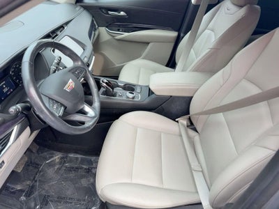 2023 Cadillac XT4 Luxury