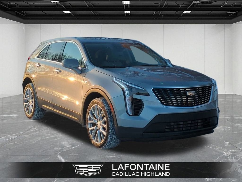 2023 Cadillac XT4 Luxury