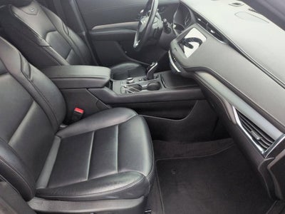 2023 Cadillac XT4 FWD Premium Luxury