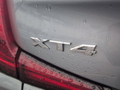 2023 Cadillac XT4 FWD Premium Luxury