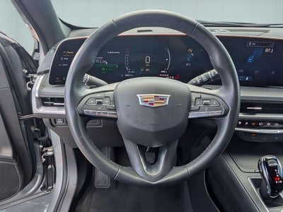 2025 Cadillac XT4 Premium Luxury