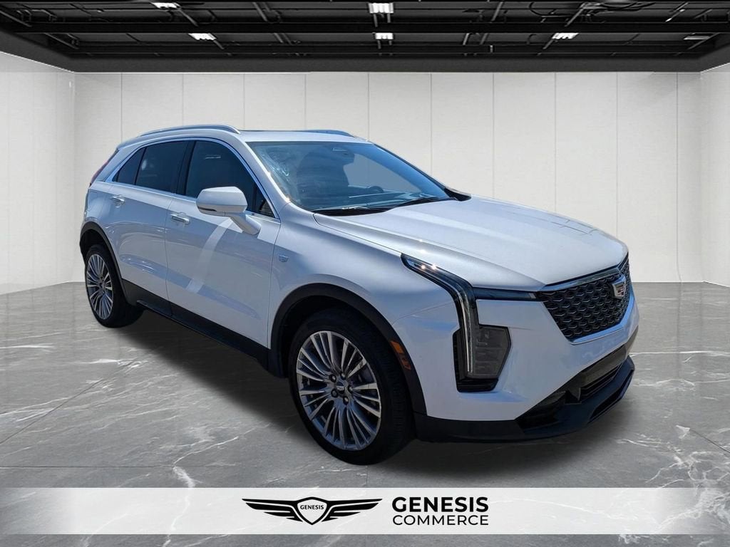 2024 Cadillac XT4 Premium Luxury