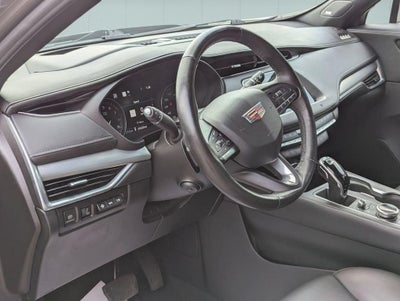 2020 Cadillac XT4 AWD Premium Luxury