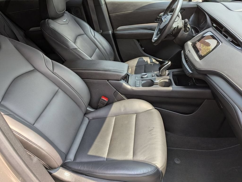 2020 Cadillac XT4 AWD Premium Luxury