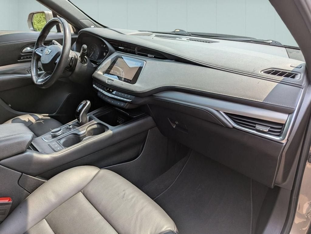 2020 Cadillac XT4 AWD Premium Luxury