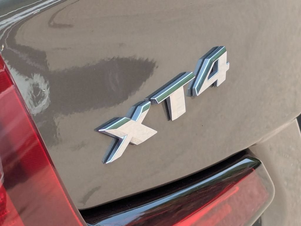 2020 Cadillac XT4 AWD Premium Luxury