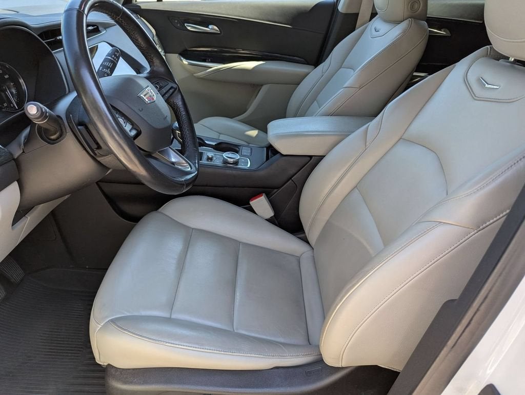 2019 Cadillac XT4 AWD Premium Luxury