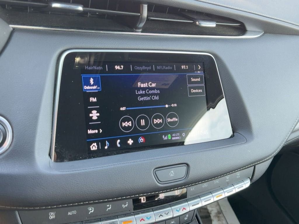 2023 Cadillac XT4 Premium Luxury