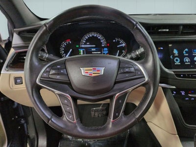 2017 Cadillac XT5 Luxury AWD