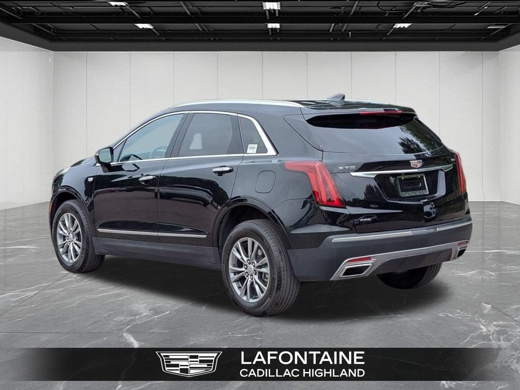 2022 Cadillac XT5 AWD Premium Luxury