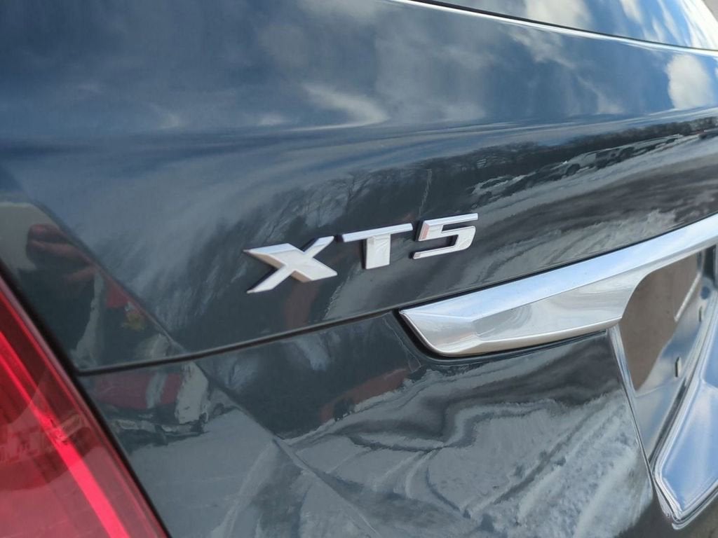 2019 Cadillac XT5 Luxury AWD