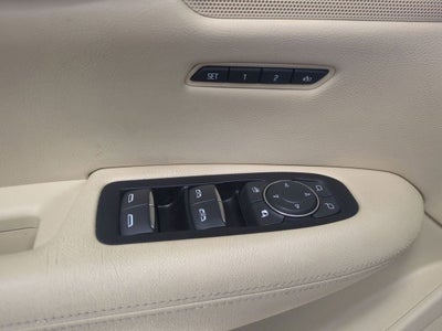 2017 Cadillac XT5 Luxury AWD