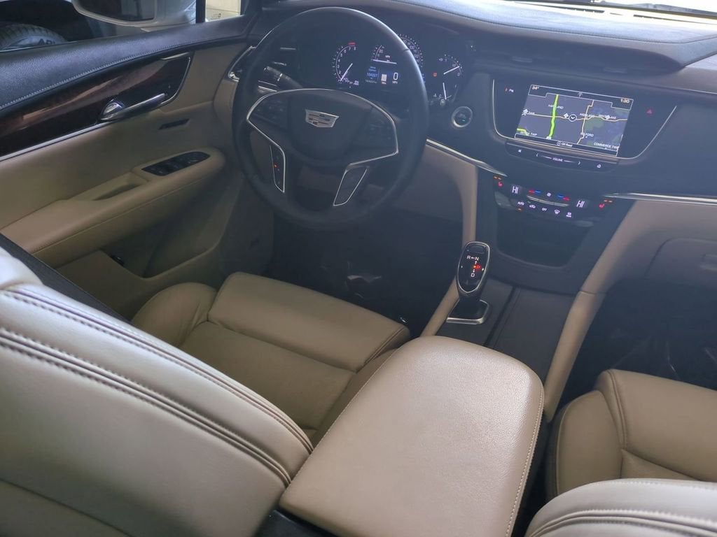 2017 Cadillac XT5 Luxury AWD