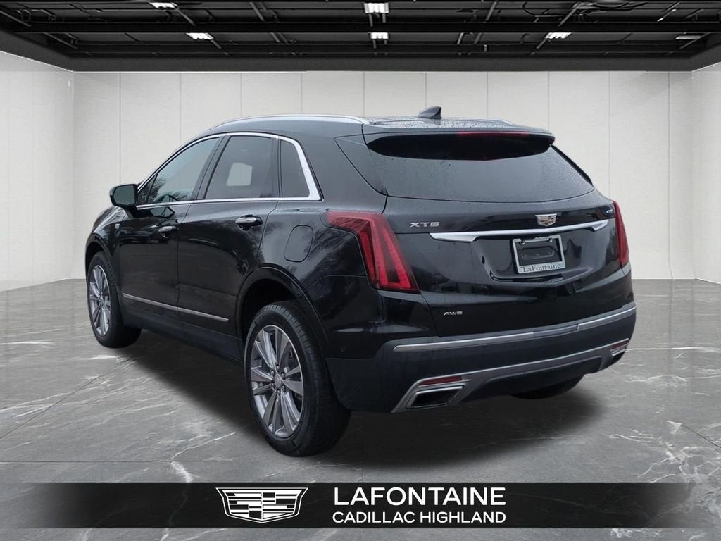 2023 Cadillac XT5 Premium Luxury