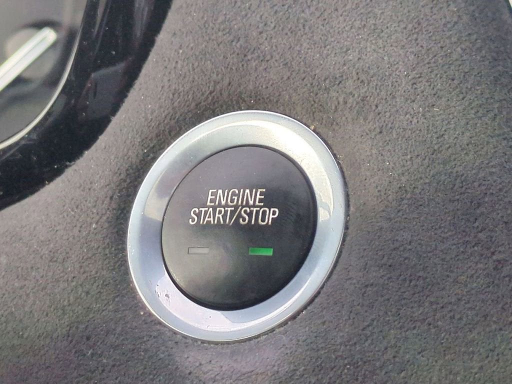 2017 Cadillac XT5 Platinum AWD