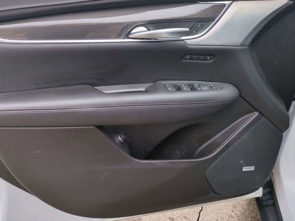 2023 Cadillac XT5 Sport