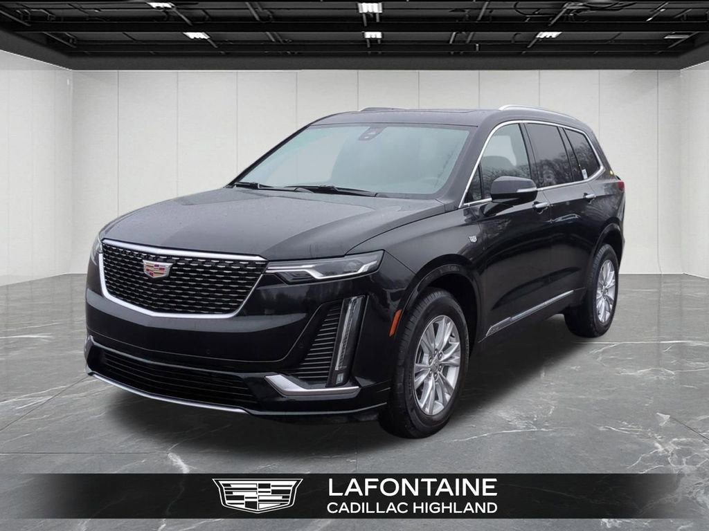 2025 Cadillac XT6 Luxury