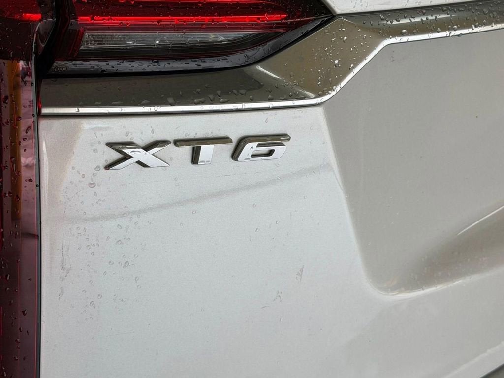 2020 Cadillac XT6 Premium Luxury