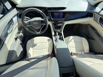 2023 Cadillac XT6 Premium Luxury