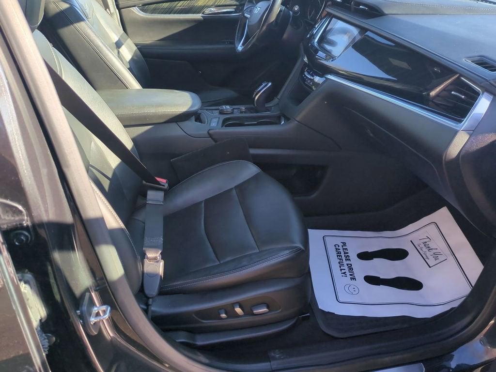 2020 Cadillac XT6 Premium Luxury