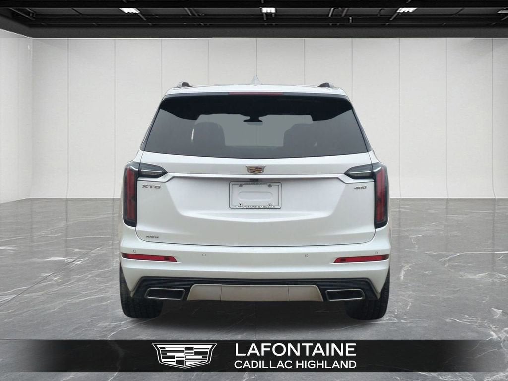 2024 Cadillac XT6 Sport