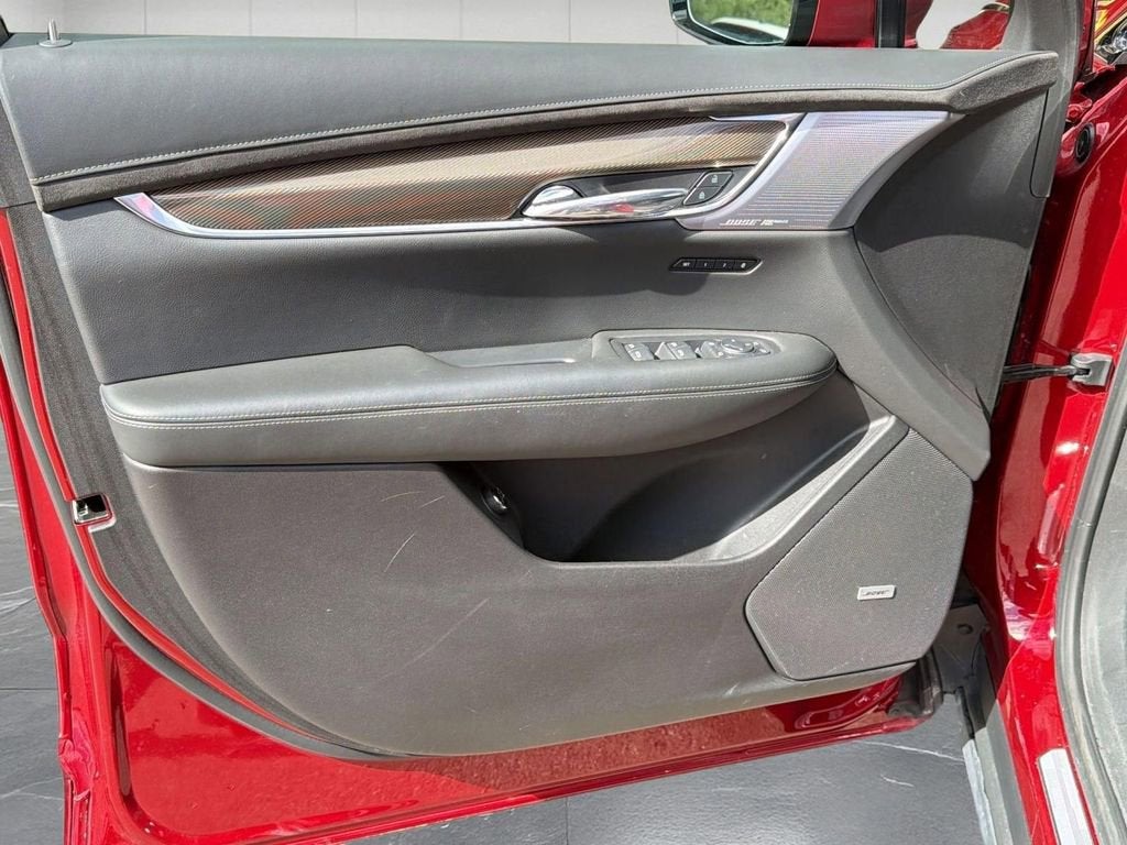 2023 Cadillac XT6 Sport