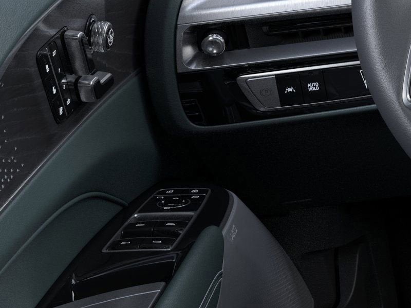 2026 Cadillac LYRIQ Signature Sport