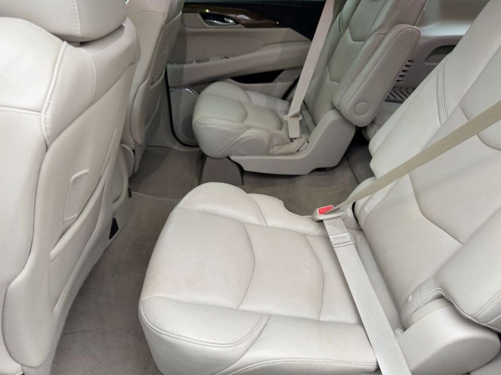 2020 Cadillac Escalade Luxury