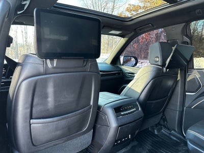 2021 Cadillac Escalade Premium Luxury