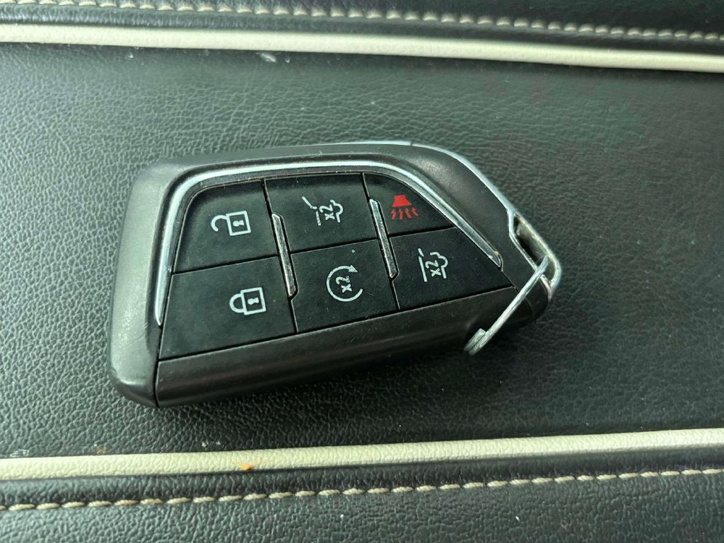 2023 Cadillac Escalade 4WD Premium Luxury