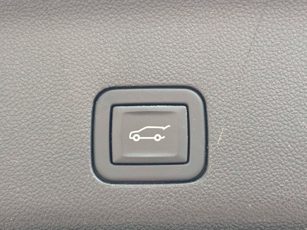 2023 Cadillac Escalade 4WD Premium Luxury