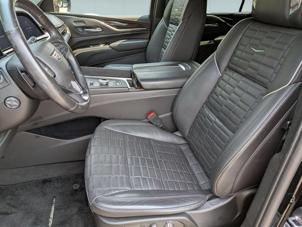 2023 Cadillac Escalade Sport Platinum