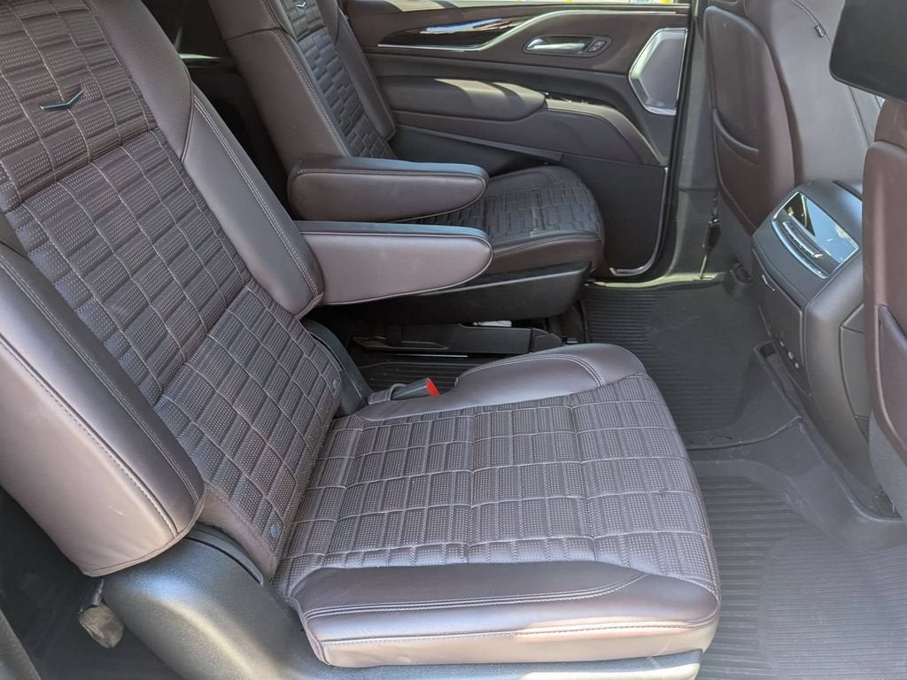 2023 Cadillac Escalade ESV Premium Luxury Platinum