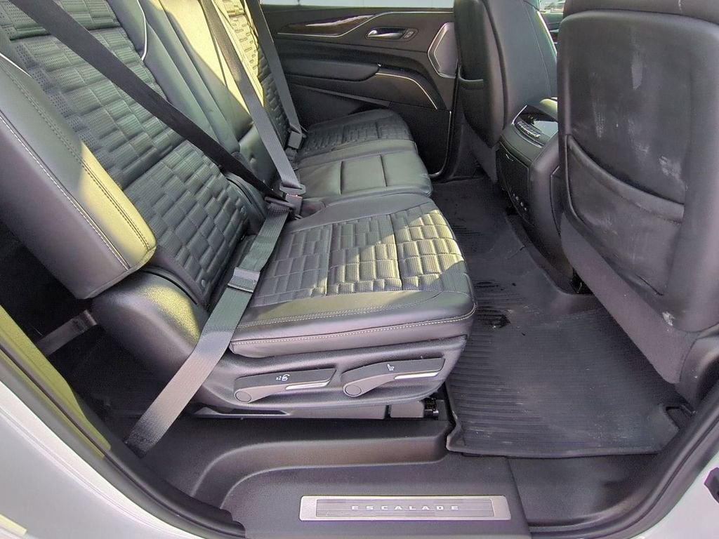 2024 Cadillac Escalade ESV Sport Platinum