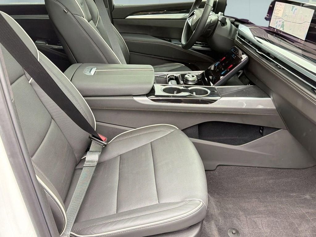 2025 Cadillac Escalade Sport