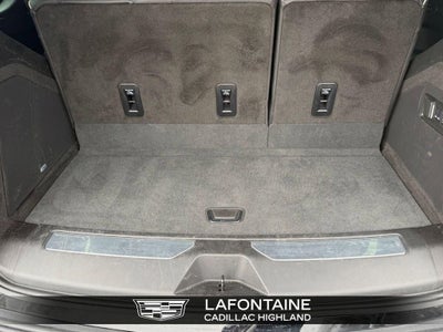 2025 Cadillac Escalade Sport