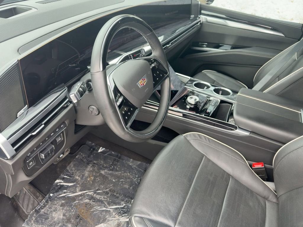 2025 Cadillac Escalade Sport