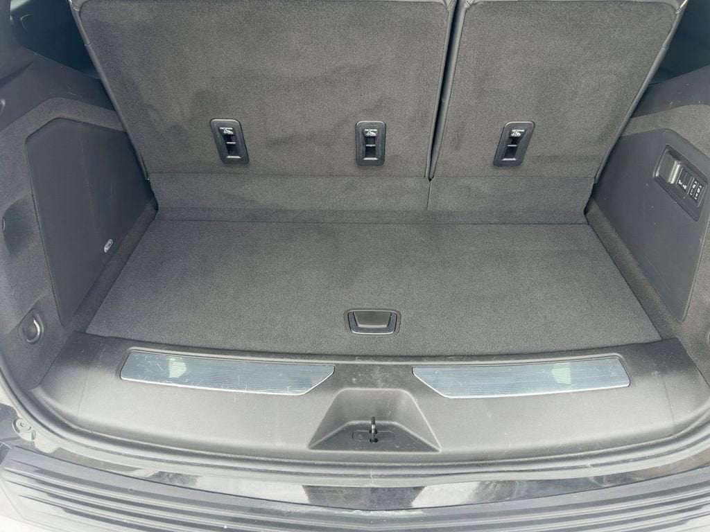 2025 Cadillac Escalade Sport