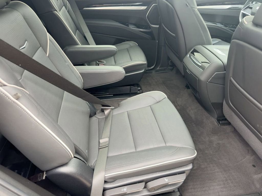 2025 Cadillac Escalade Sport