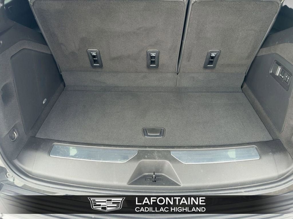 2025 Cadillac Escalade Sport