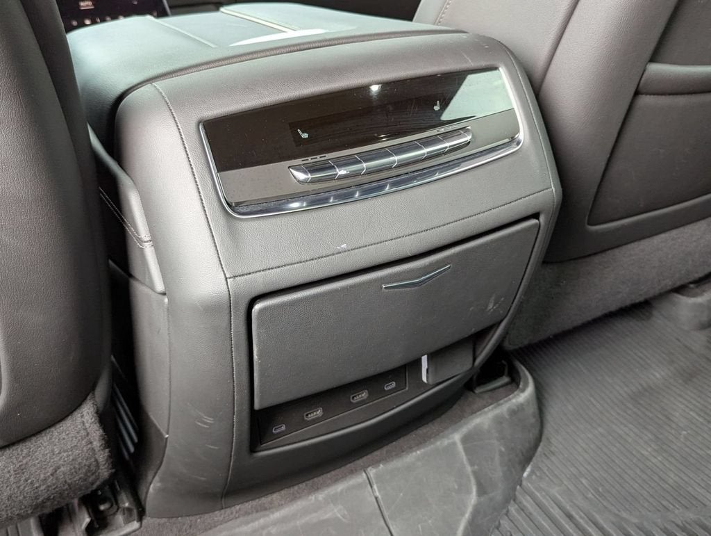 2025 Cadillac Escalade Sport