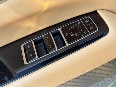 2026 Cadillac ESCALADE IQ Premium Sport