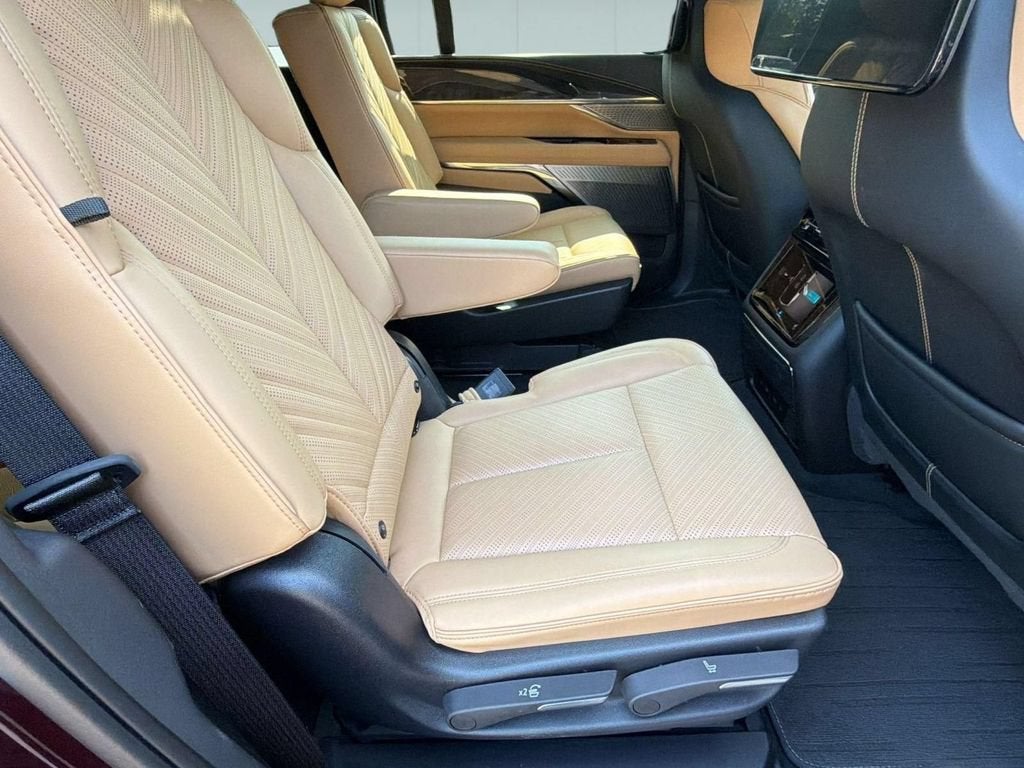 2026 Cadillac ESCALADE IQ Premium Sport