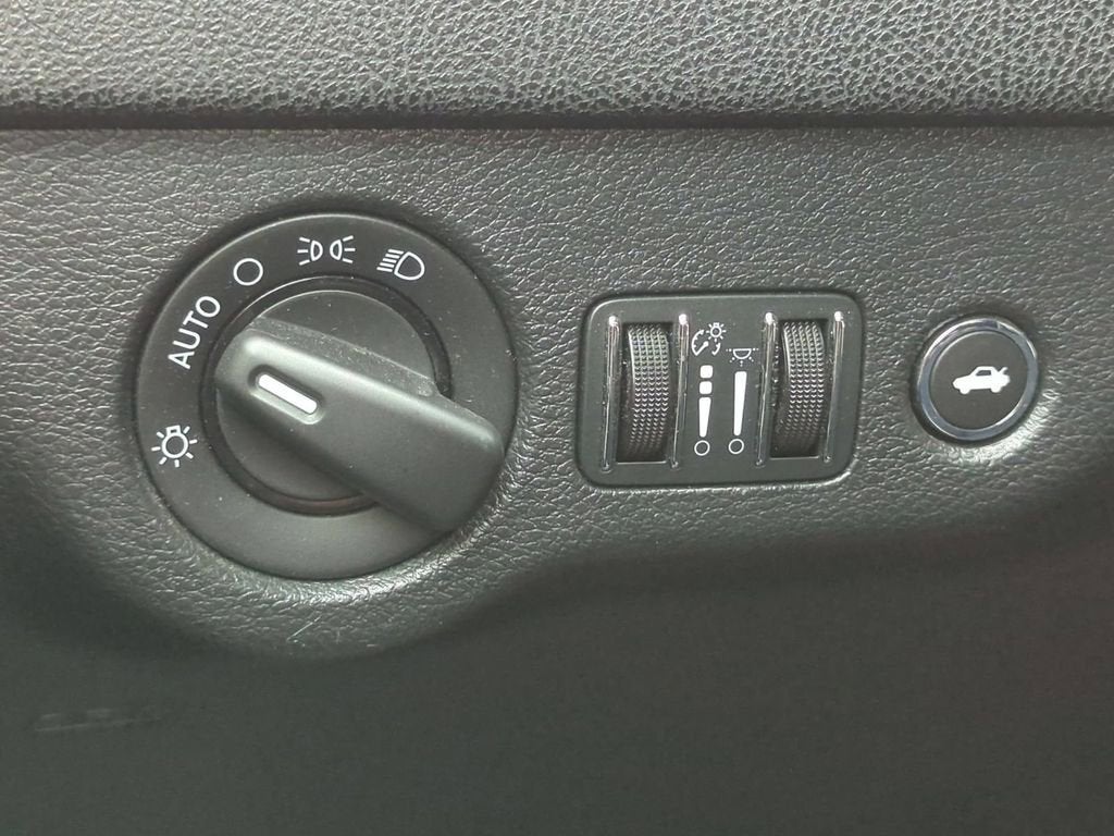 2014 Chrysler 300 Uptown Edition