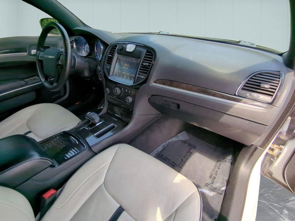 2014 Chrysler 300 Uptown Edition
