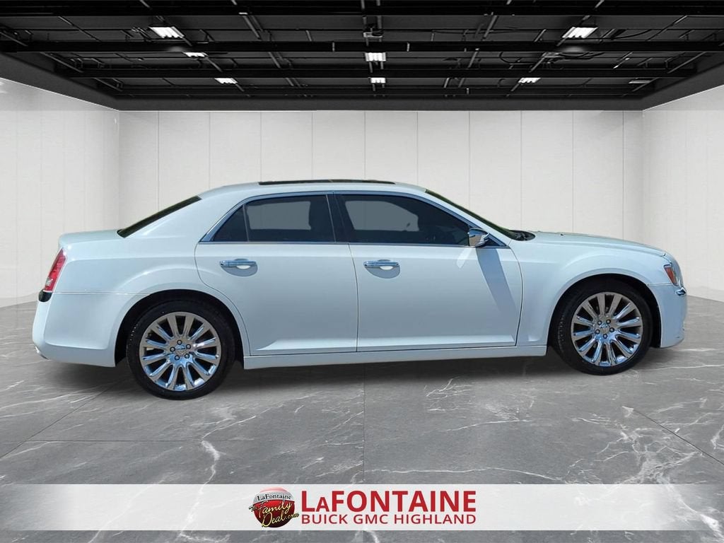 2014 Chrysler 300 Uptown Edition