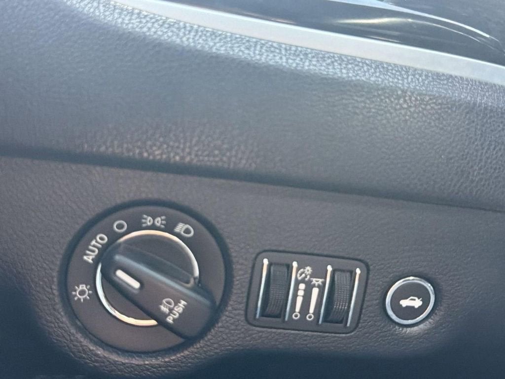 2018 Chrysler 300 300S