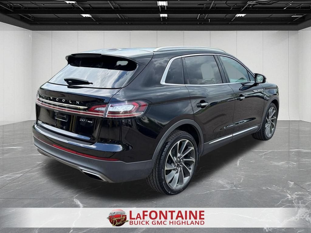 2019 Lincoln Nautilus Reserve