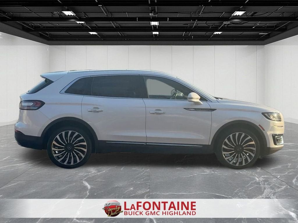 2019 Lincoln Nautilus Black Label