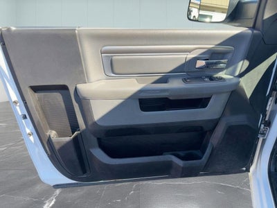 2018 RAM 3500 Tradesman Regular Cab 4x4 8' Box